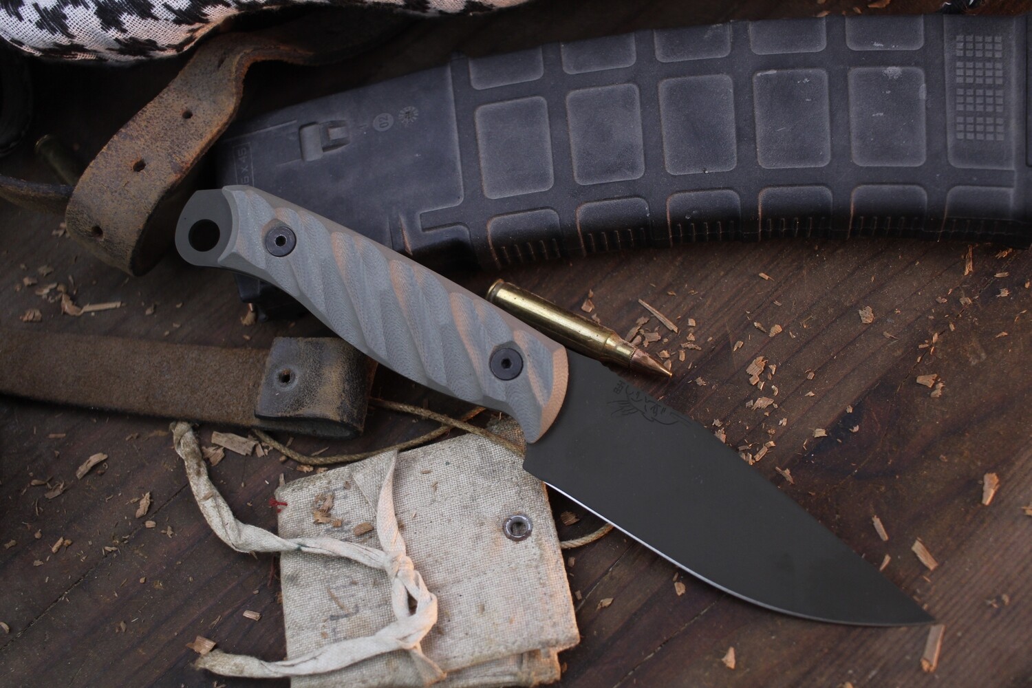 Half Face Blade Crow Jr. Lite 4&quot; Fixed Blade / Fluted Grey G-10 / OD Green Cerakote Magnacut