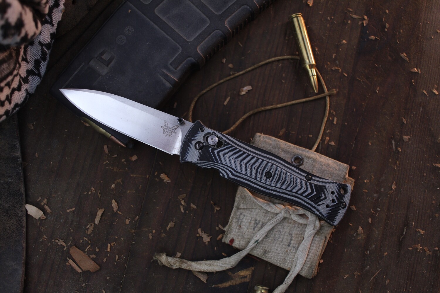Benchmade Pardue 3.25&quot; Drop Point AXIS Lock Folder / Black &amp; Gray G-10 / Satin 154CM ( Pre Owned )