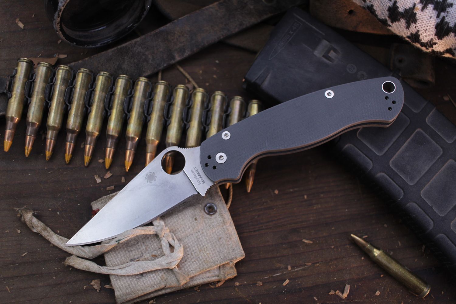 Spyderco Paramilitary 2 3.4&quot; Compression Lock Folder / Dark Gray G-10 / Stonewash Maxamet ( Pre Owned )