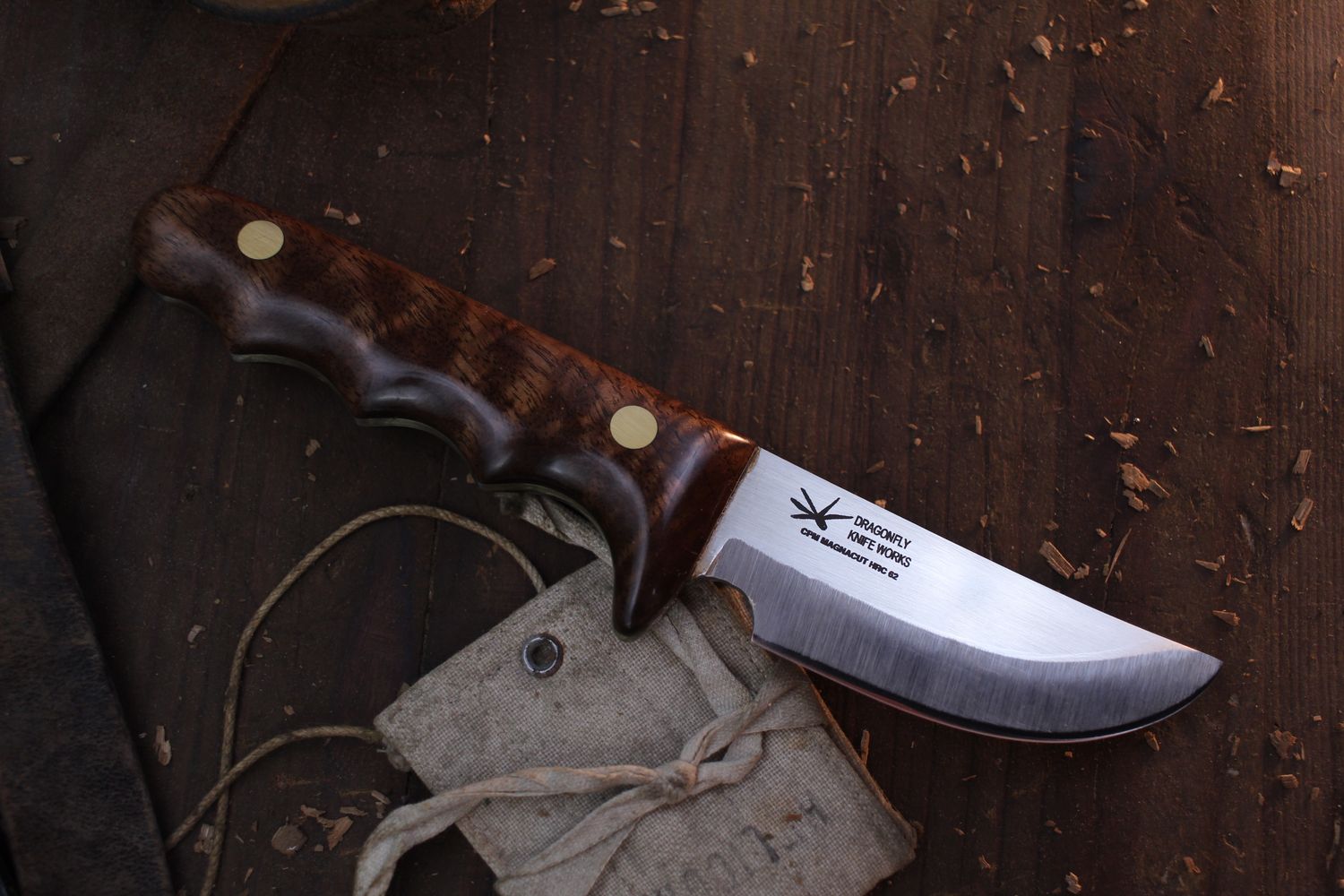 Dragonfly Knife Works Moose Skinner 3&quot; Fixed Blade / Black Walnut / Satin MagnaCut