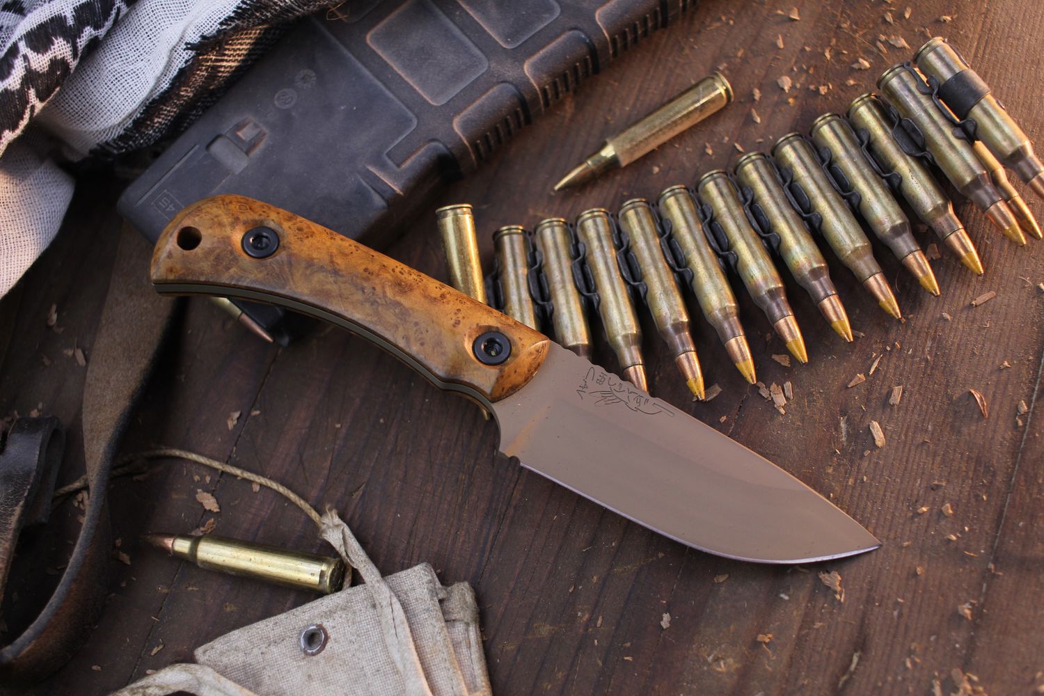 TESTER Half Face Blade Cav Jr. 3.5&quot; Fixed Blade / Curly Maple / Desert Tan Cerakote Magnacut