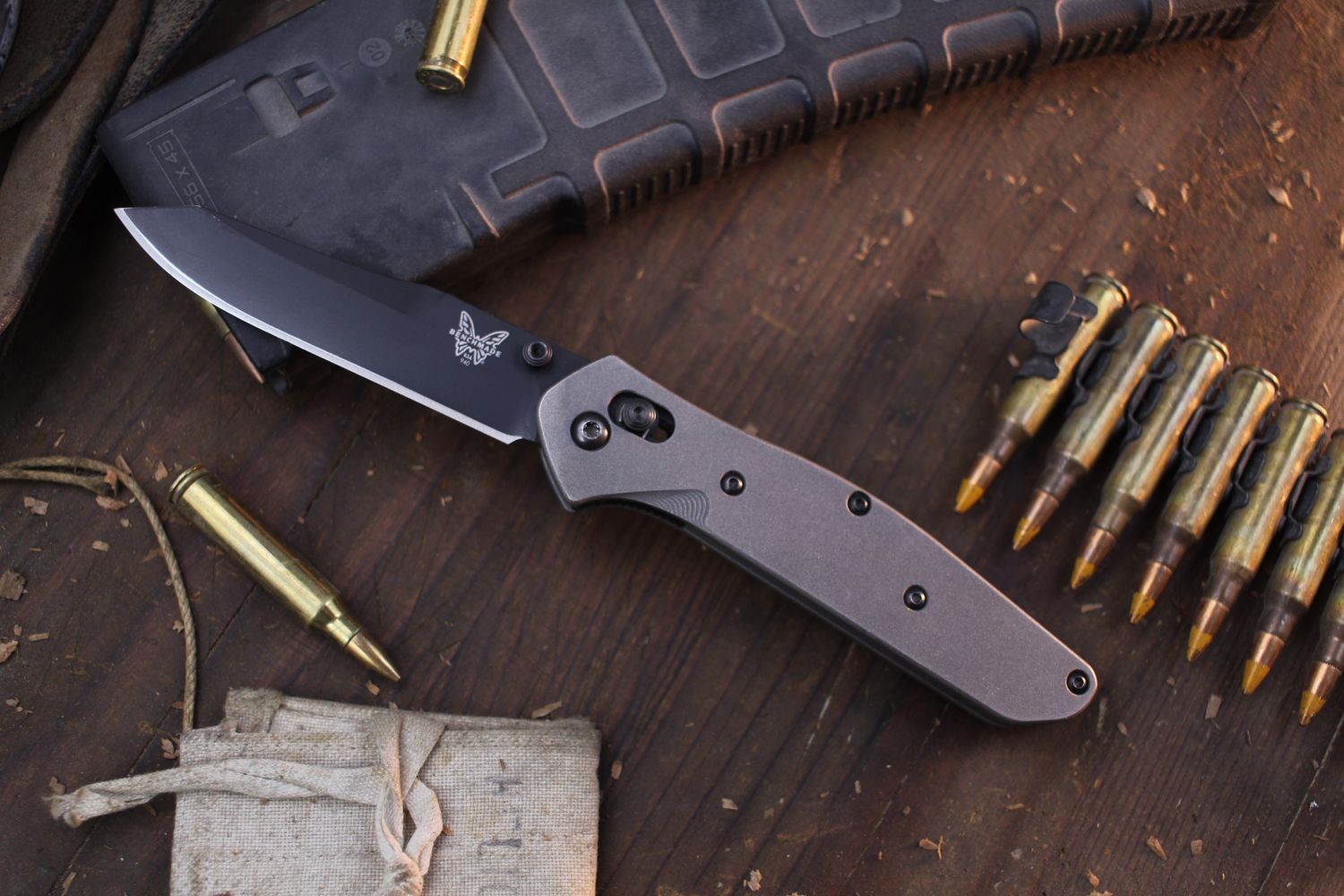 Benchmade Osborne 3.4&quot; AXIS Lock Knife / Rockscale Design Titanium &amp; Back Spacer / Black M4 ( Pre Owned )
