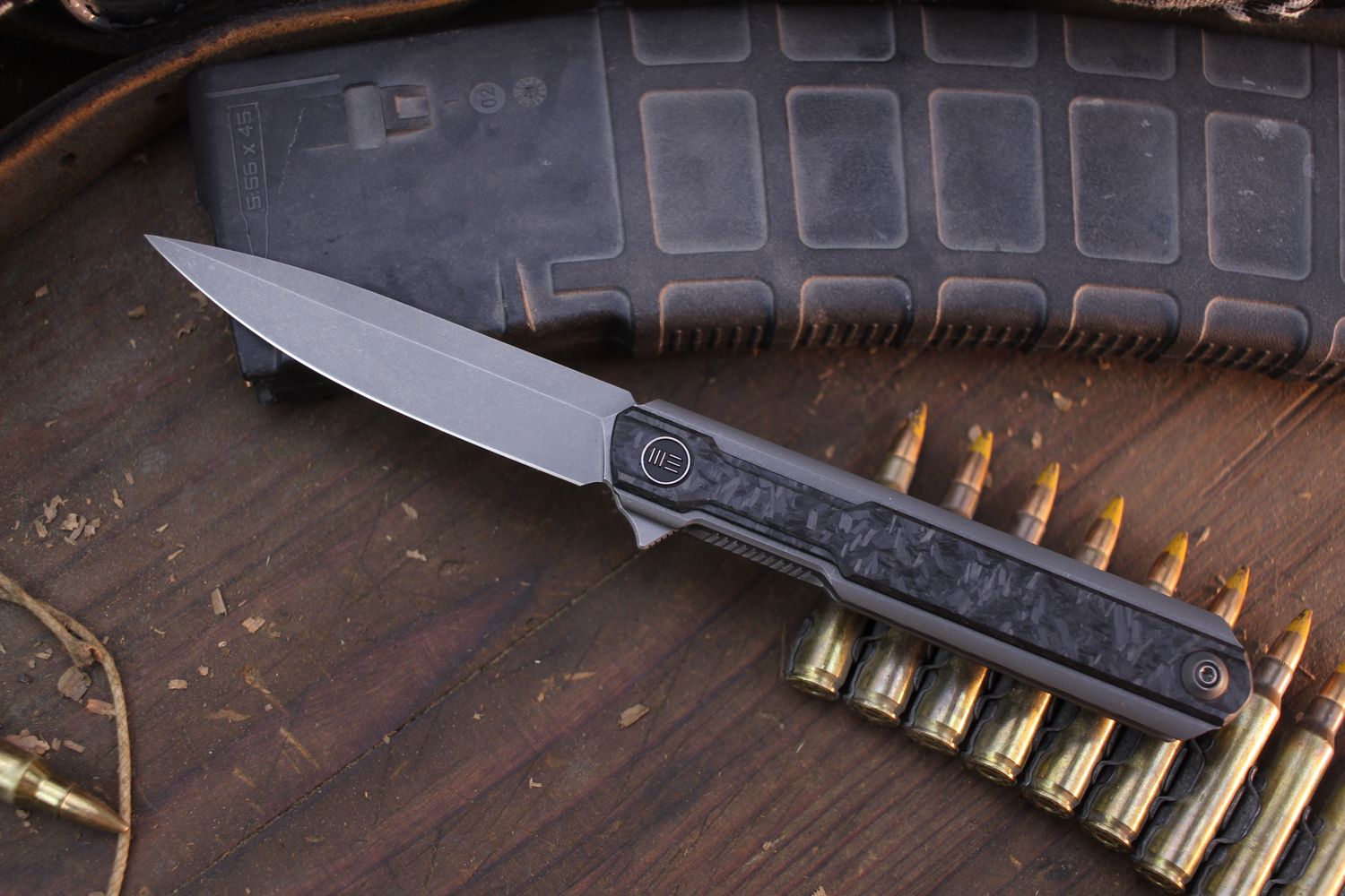 WE Knife Co. Peer 3.5&quot; Linerlock Flipper / Shred Carbon Fiber &amp; Gray Titanium / Stonewashed 20CV ( Pre Owned )
