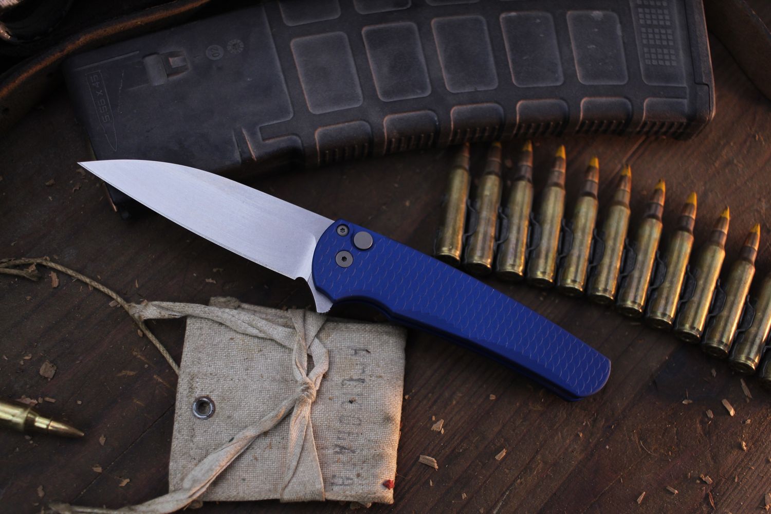 Pro-Tech Malibu 3.3&quot; Wharncliffe Plunge Lock Flipper / Blue Aluminum &amp; Bead Blasted Hardware / Stonewashed Magnacut
