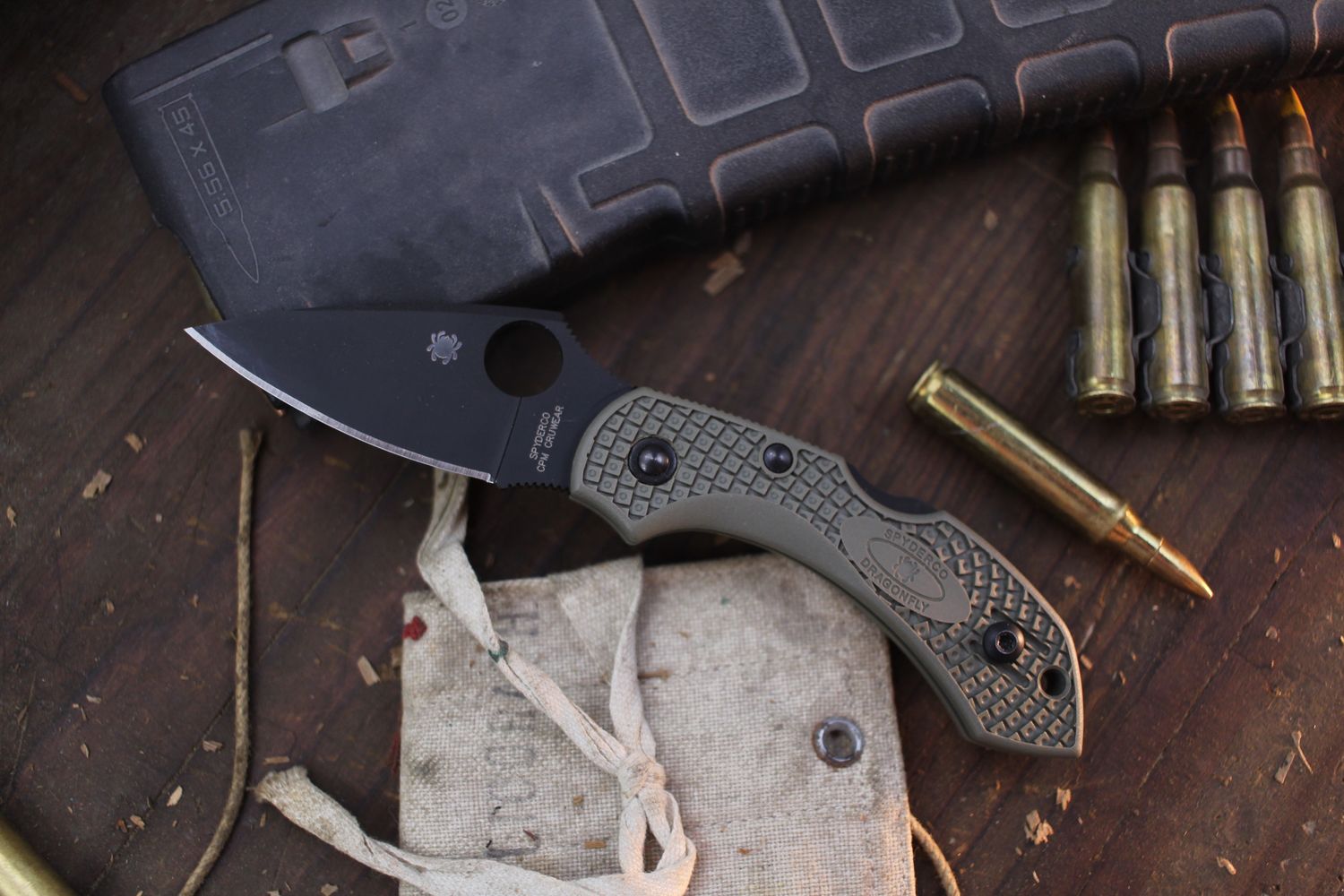 Spyderco Dragonfly 2 2.25&quot; Lockback Folder / OD Green FRN / Black CruWear ( Pre Owned )