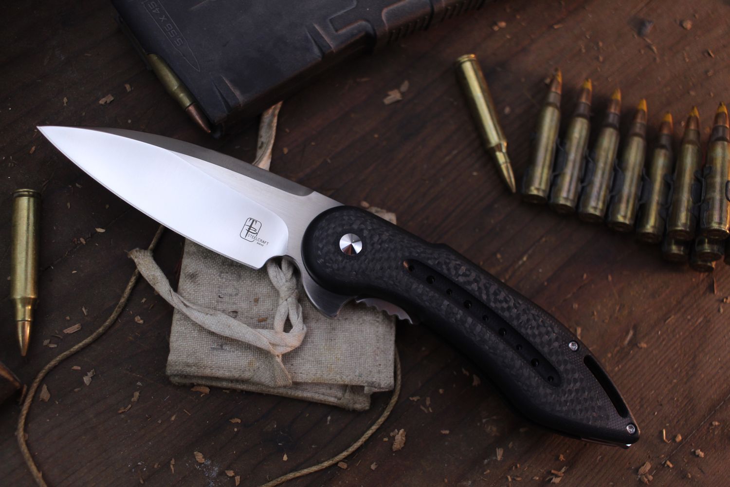 Begg Knives Steelcraft Series Glimpse 7.0 3.75&quot; Linerlock Flipper / Black G-10 &amp; Carbon Fiber Inlays / Satin S35VN ( Pre Owned 