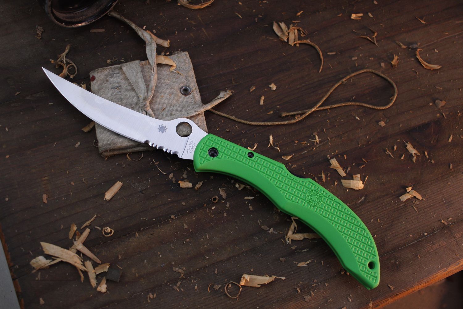 Spyderco Salt Catcherman Sprint Run 4.64&quot; Lockback Folder /  Green FRN / Satin LC200N Combo Blade ( Pre Owned )