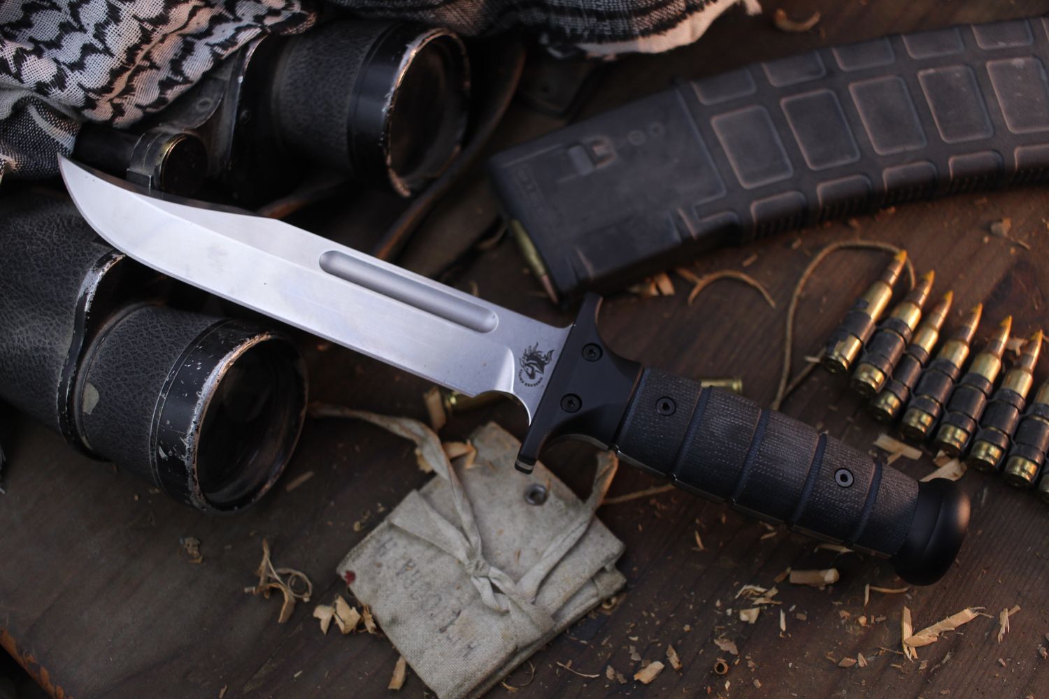 Hinderer Knives Ka-Bar 6.93&quot; Fixed Blade / Black Micarta / Stonewashed 3V ( Pre Owned )