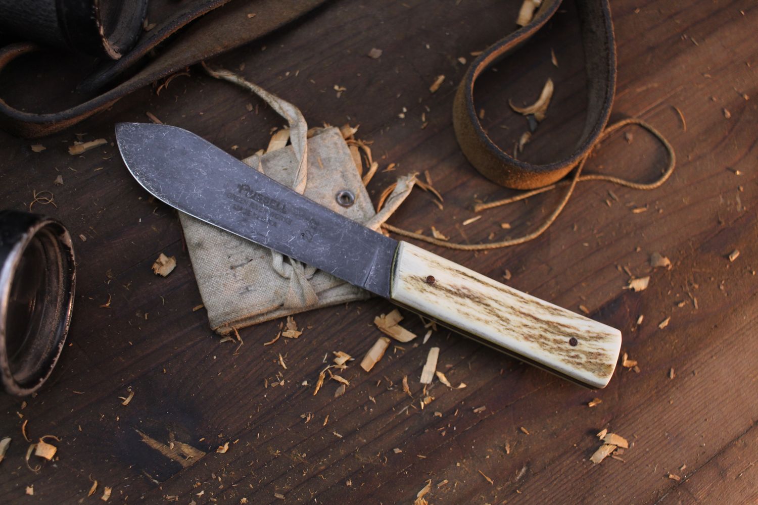 Due South Knives Green River 5” Belt Knife / Elk Antler / Blued 1095