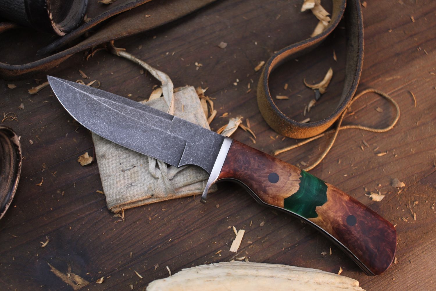 Due South Knives Osage 4” Fixed Hunter / Mallee Burl &amp; Green Resin / Acid Washed 440C