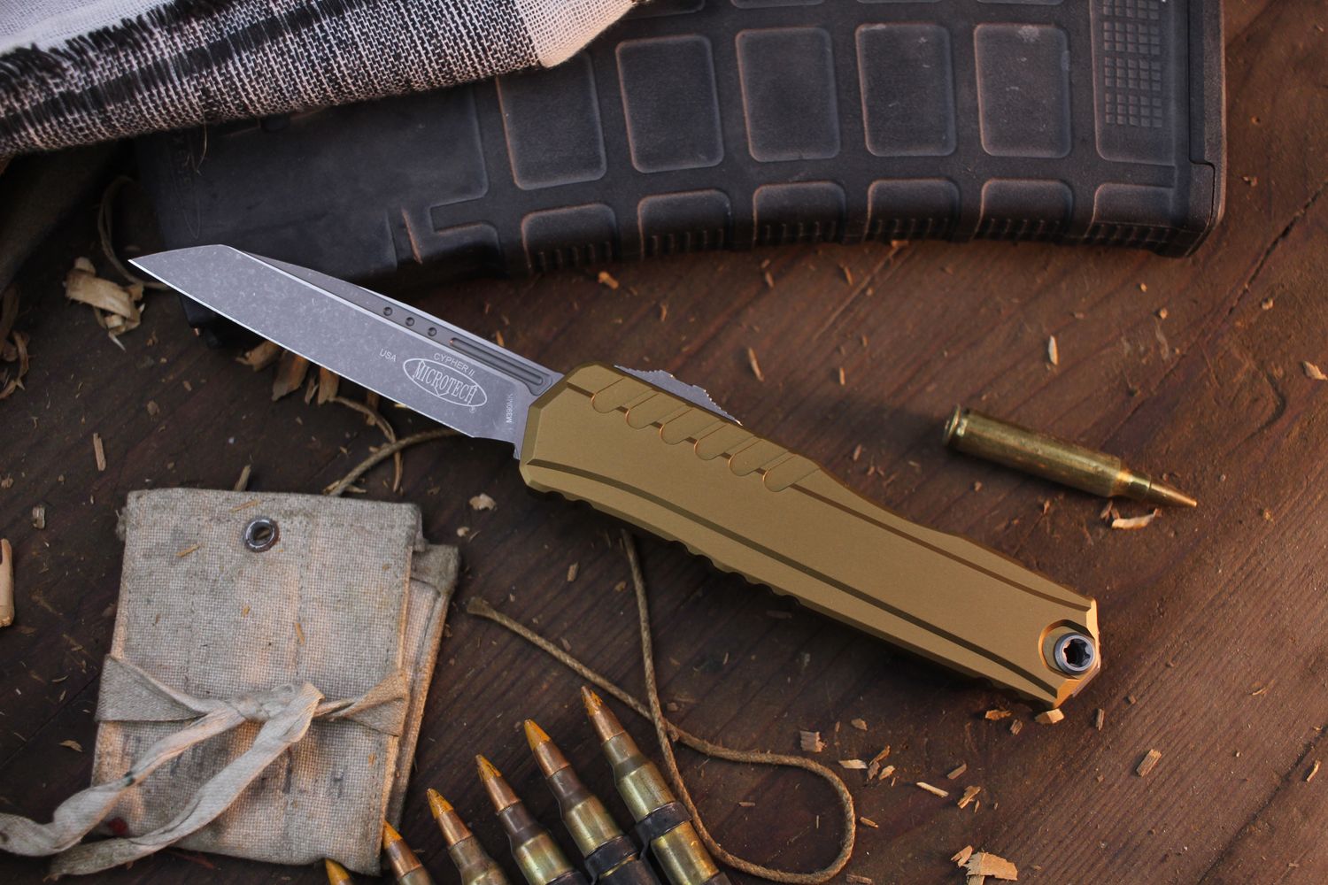 Microtech Cypher II 3.5&quot; OTF AUTO / Milled Tan Aluminum / Apocalyptic Reverse Tanto M390MK