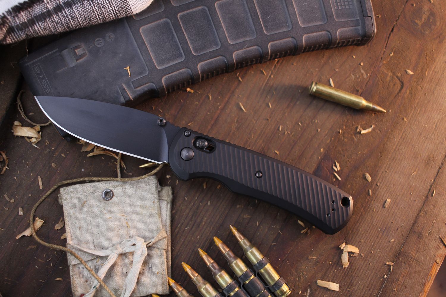 Benchmade Freek 3.6&quot; AXIS Lock Knife / Black AWT Aluminum / Black M4 ( Pre Owned )