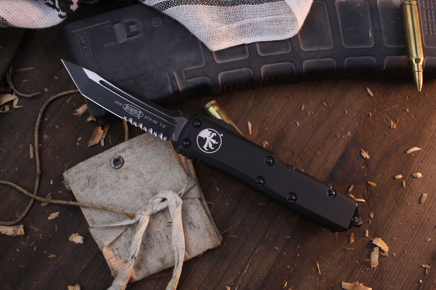 Microtech UTX-85 T/E Tactical 3.125&quot; OTF Auto / Black Aluminum / Black Partially Serrated ( Pre Owned )
