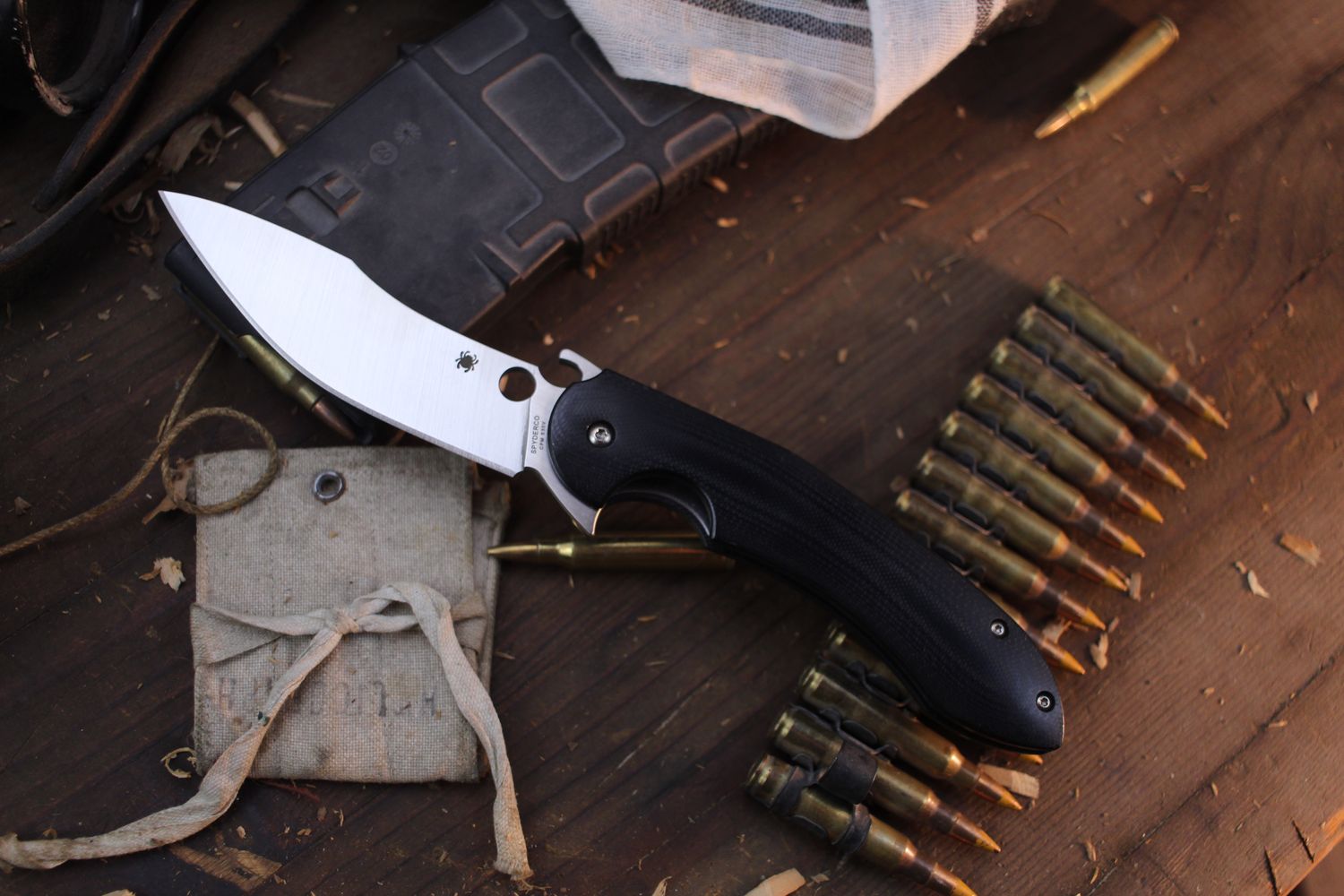 Spyderco Tropen 4&quot; Compression Lock Flipper / Black G-10 / Satin S30V ( Pre Owned )