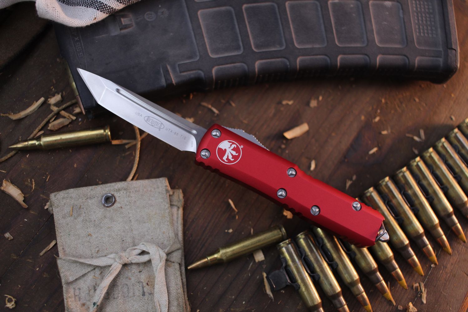 Microtech UTX-85 T/E 3.125&quot; OTF Auto / Red Aluminum / Stonewash ( Pre Owned )