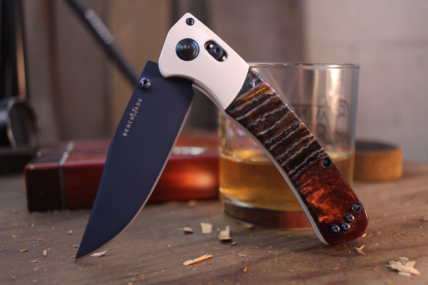 Benchmade NK Shop Custom Crooked River 4&quot; AXIS Lock Folder  / Mammoth Tooth &amp; White Cerakote Bolsters / Navy Blue Cerakote S30V