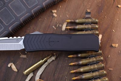 Medford Knife &amp; Tool (MKT) MERC-1 Tanto 3.5" OTF Auto  / Black Aluminum / Satin S45VN ( Pre Owned )