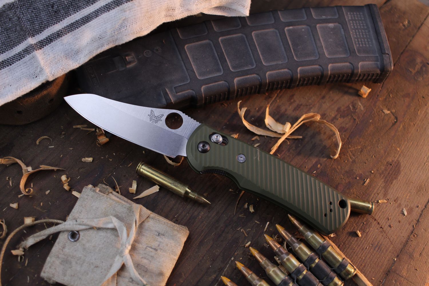 Benchmade Griptilian 3.45&quot; AXIS Lock Folder / OD Green AWT Aluminum Scales / Satin S30V ( Pre Owned )