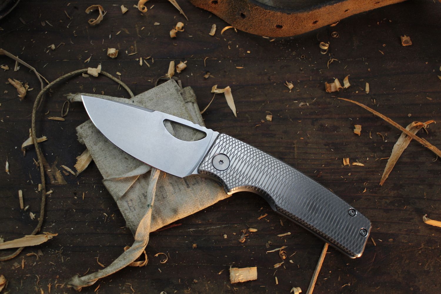 Oz Machine CO Roosevelt 2.9&quot; Framelock Folder / Machinened Titanium / Stonewashed MagnaCut ( Pre Owned )