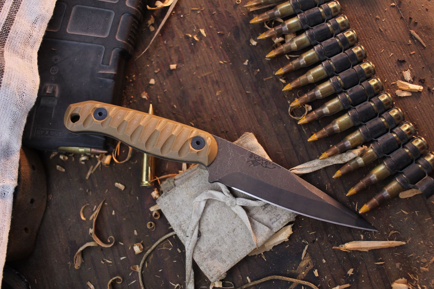 Half Face Blade Ryu 4.125” Fixed Blade / Coyote Brown Textured G-10 / Acid Washed MagnaCut ( Pre Owned )