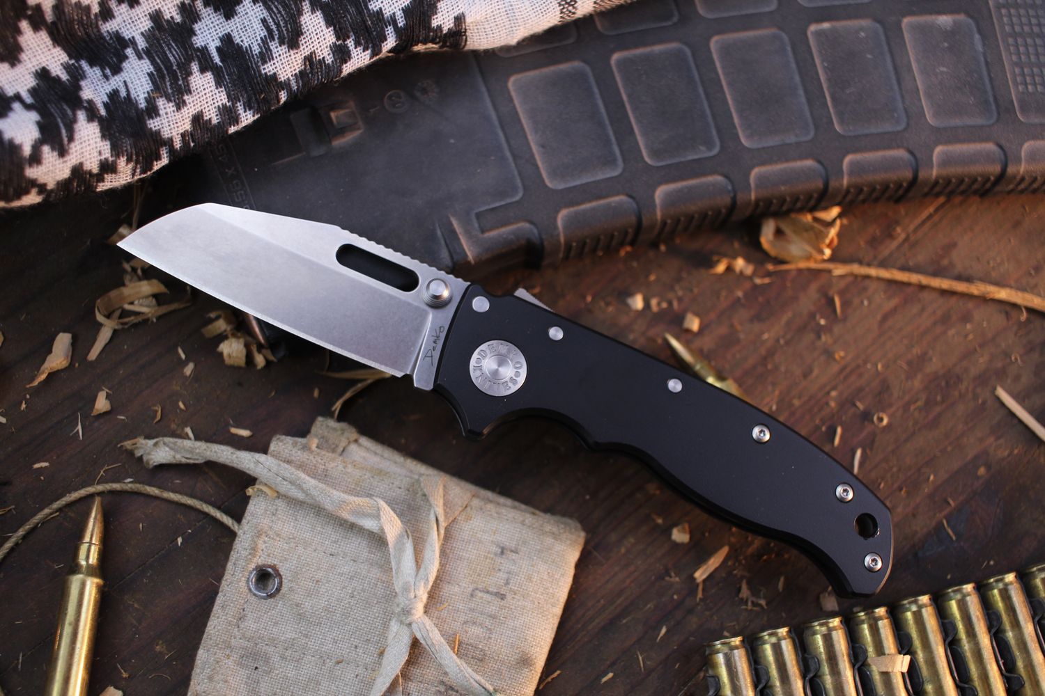 Demko AD20.5 3.2&quot; Shark Lock Folder / Black Cerakote Titanium / Stonewashed 20CV