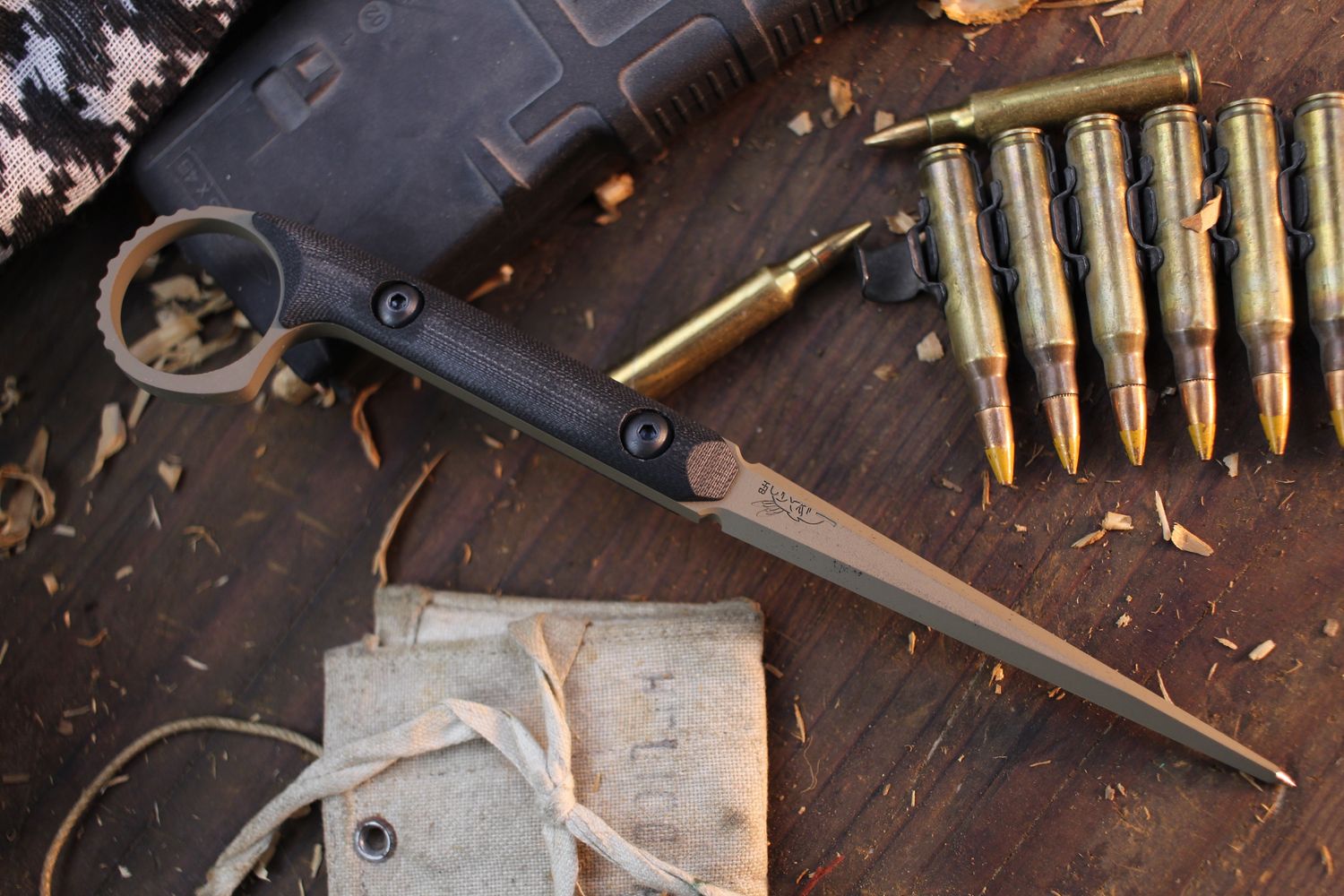 Half Face Blades Ringed Cardiac Spike 3.8” Tactical Spike / Black G-10 / FDE Cerakote A2