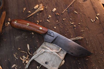 Highlands Forge 5&quot; Fixed Blade Hunter / Jatoba Wood / Alaskan Forged 1084 &amp; 15N20 Damascus