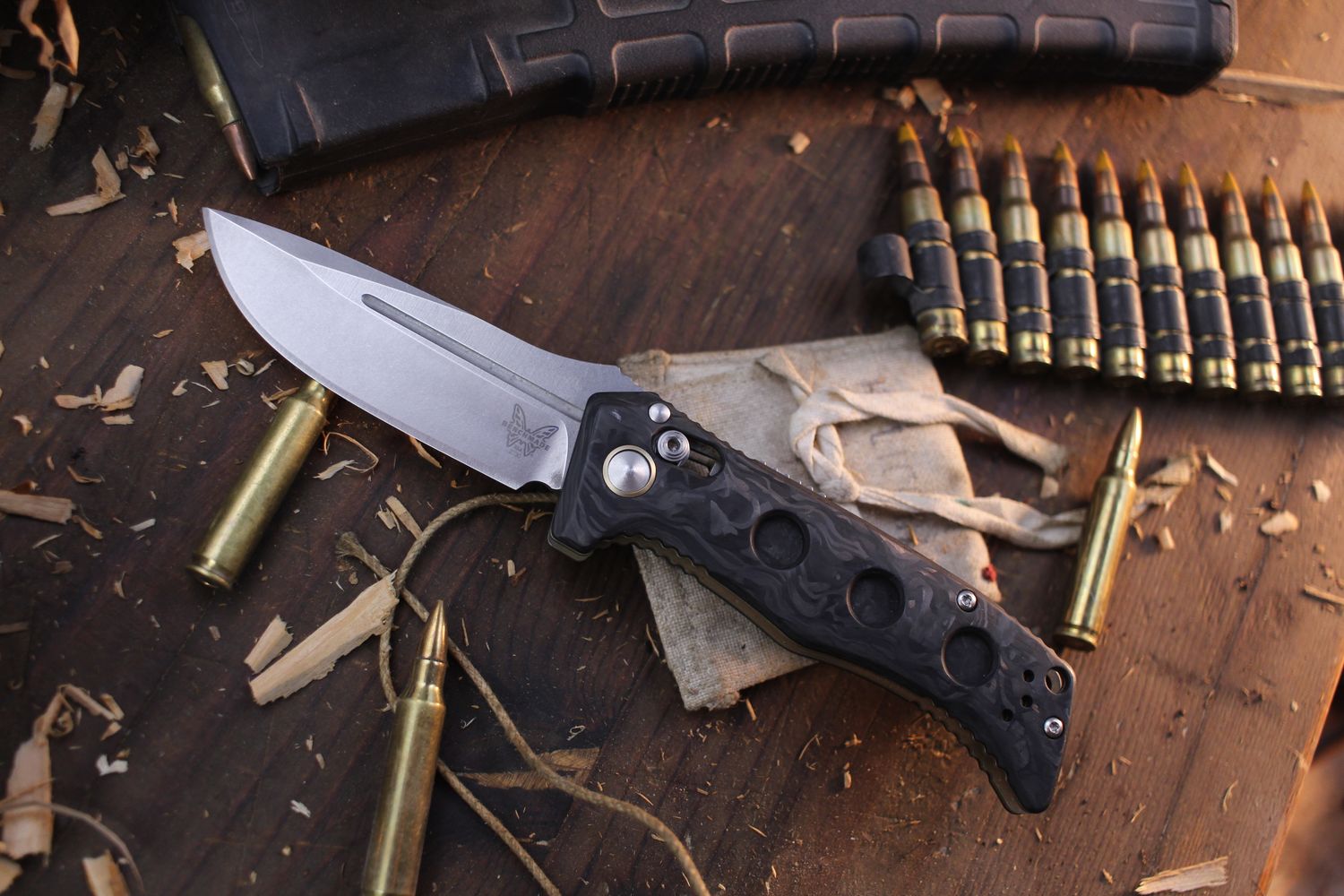 Benchmade Mini Adamas 3.25&quot; Axis Lock Auto Folder / Marbled Carbon Fiber / Satin MagnaCut ( Pre Owned )