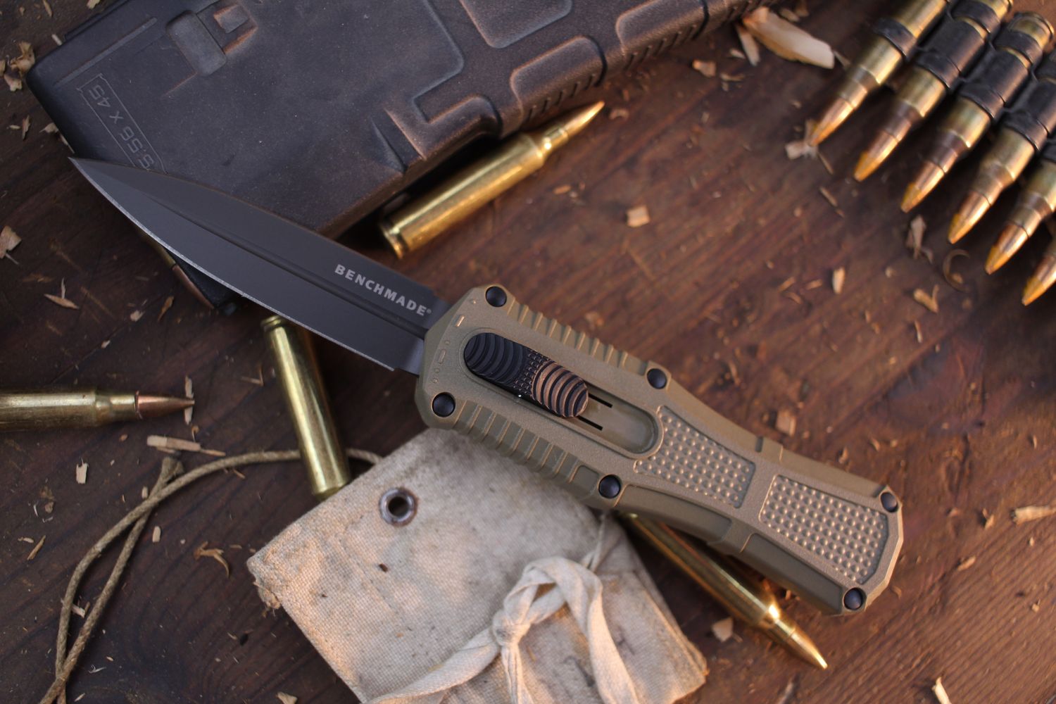 Benchmade Mini Claymore 3.02&quot; OTF AUTO / Ranger Green Grivor / Gray PVD CPM-D2