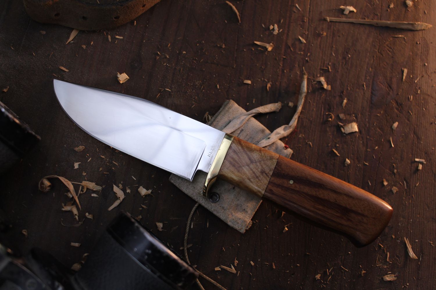David Reed Backwoods Clip Point Hunter 4.5&quot; Fixed Blade / Tiger Wood &amp; Maple With Brass Single guard / Satin D2