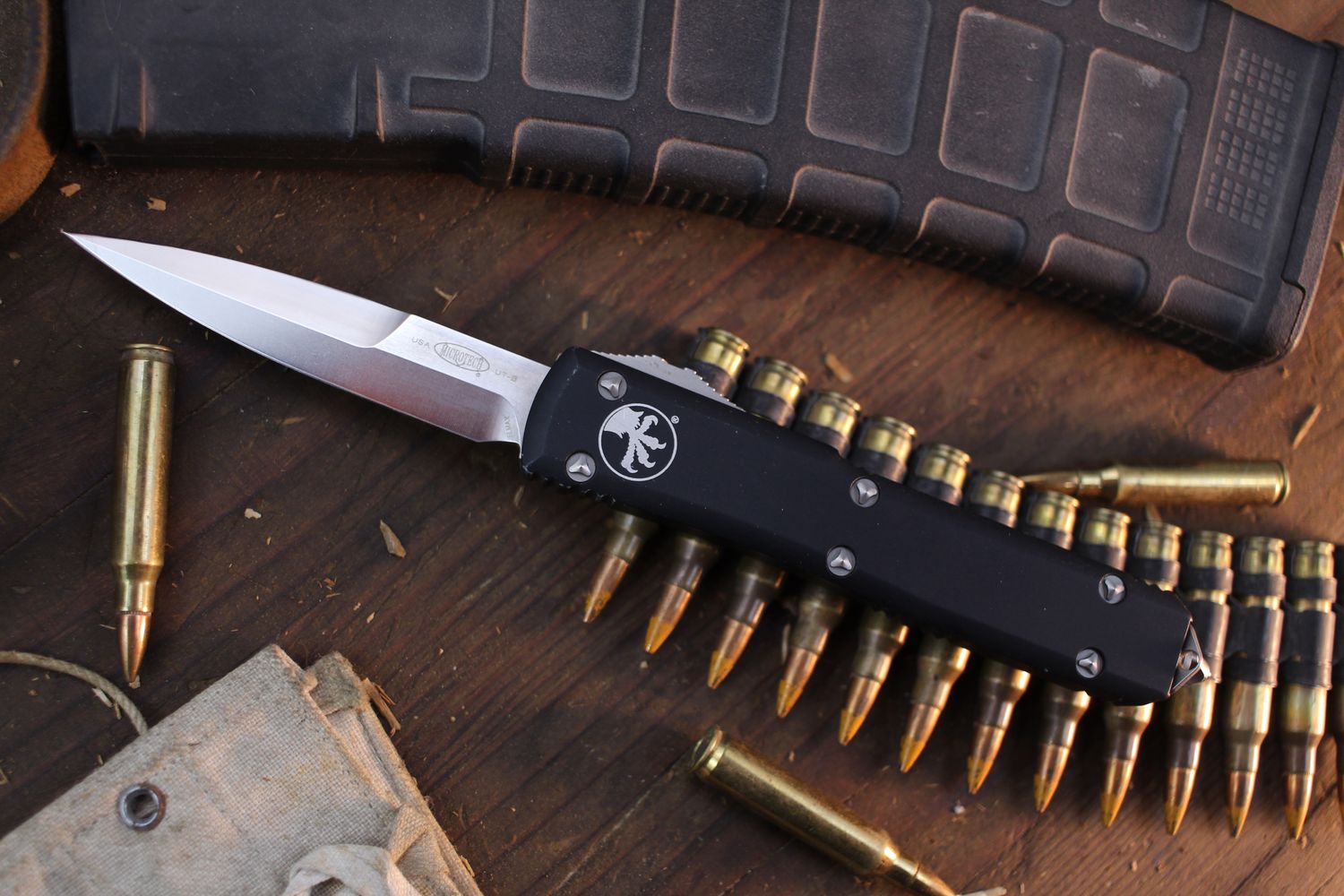 Microtech Ultratech Bayonet 3.4&quot; AUTO OTF  / Black Aluminum / Stonewashed Elmax ( Pre Owned )