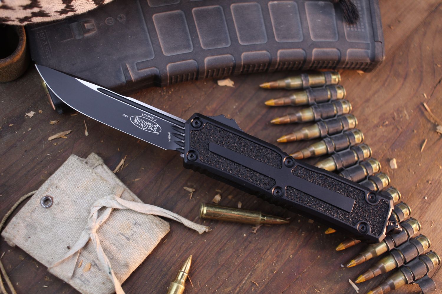Microtech Scarab II Gen III 3.875&quot; Tactical AUTO OTF / Black Aluminum &amp; Traction Inserts / Black M390MK