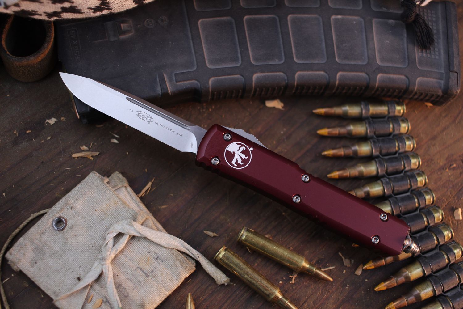 Microtech Ultratech S/E 3.46&quot; AUTO OTF / Merlot Red Aluminum / Stonewash