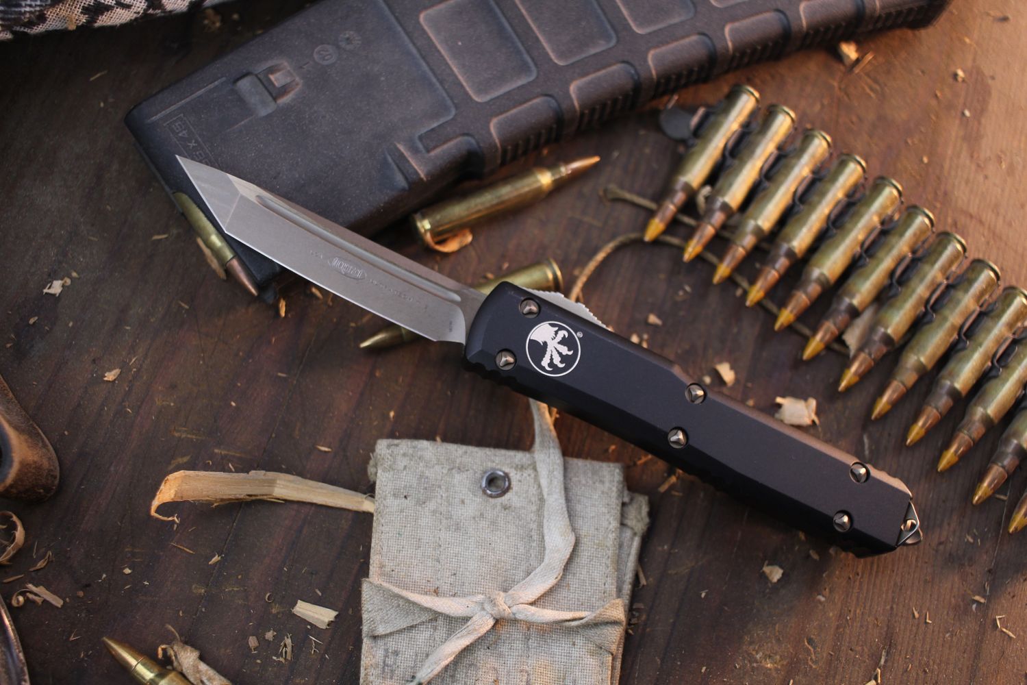 Microtech Ultratech 3.4&quot; T/E OTF Automatic  / Black Aluminum / Bronze ( Pre Owned )