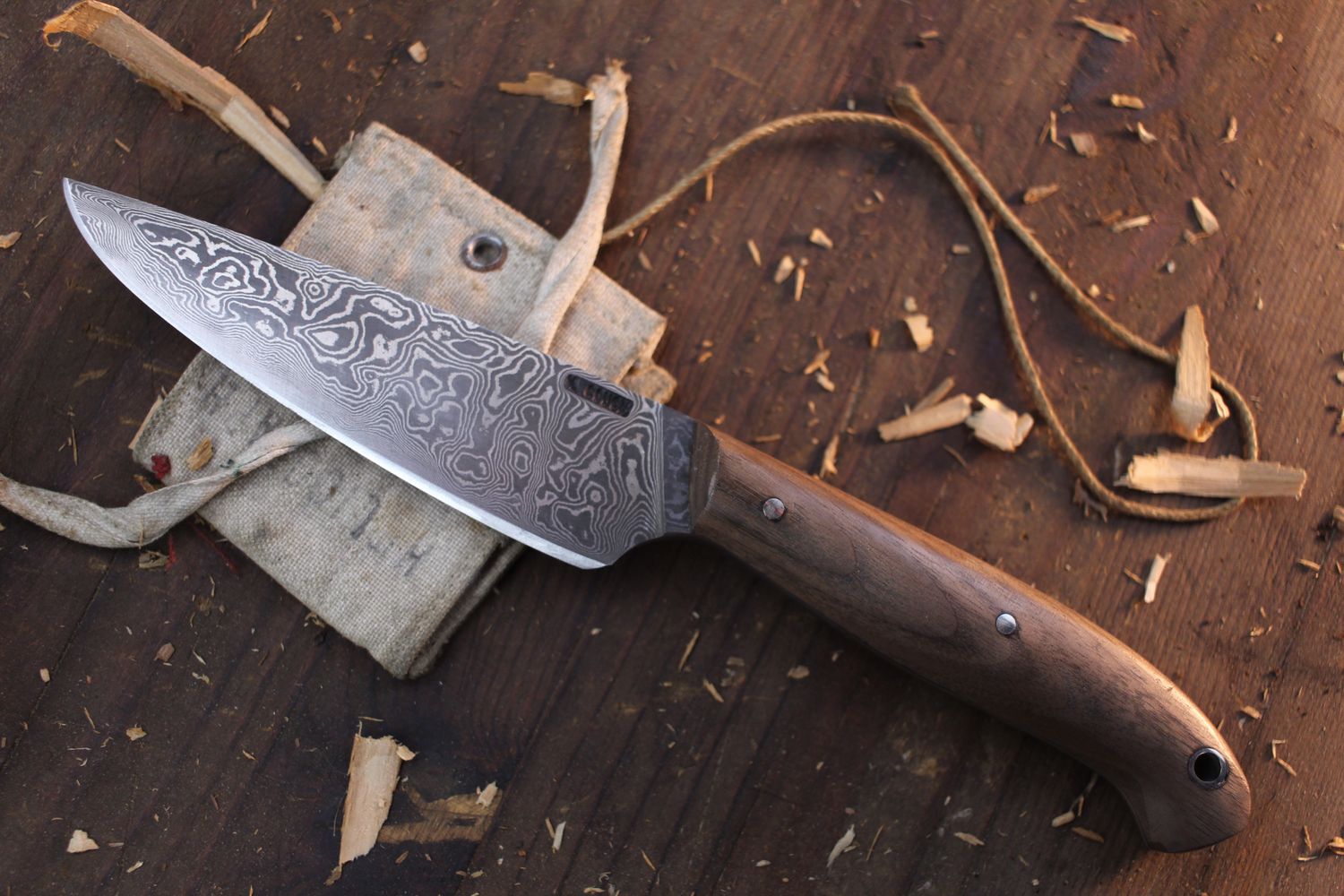 Mark Couch 4.5&quot; Drop Point Utility / Walnut  / Alaskan Forged Damascus