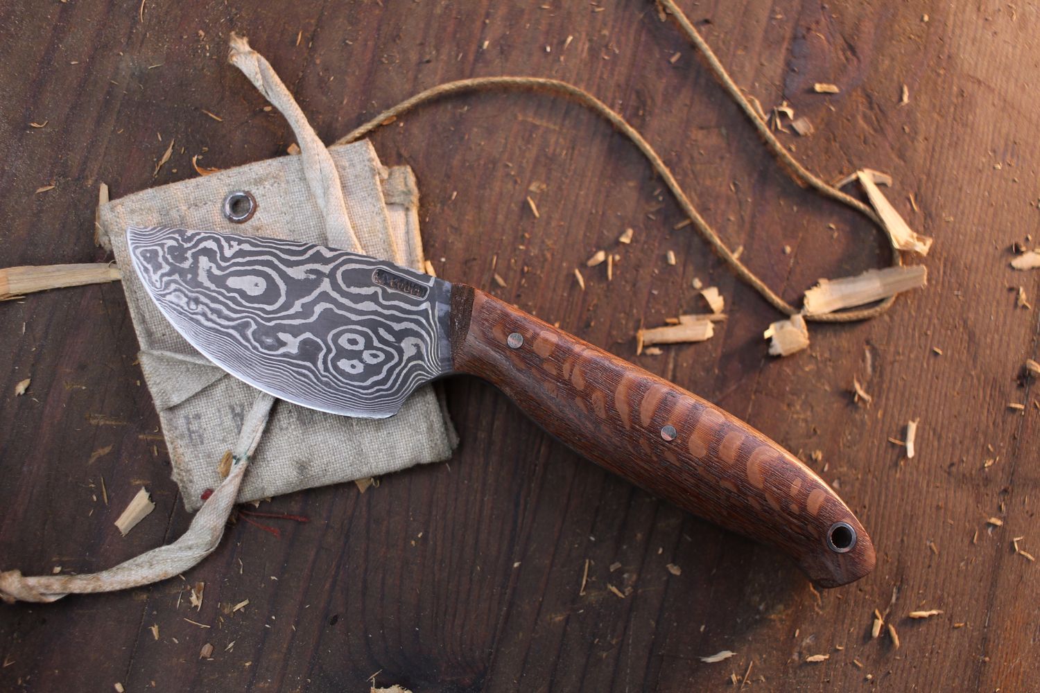 Mark Couch 2.75&quot; Drop Point Skinner / Lacewood  / Alaskan Forged Damascus