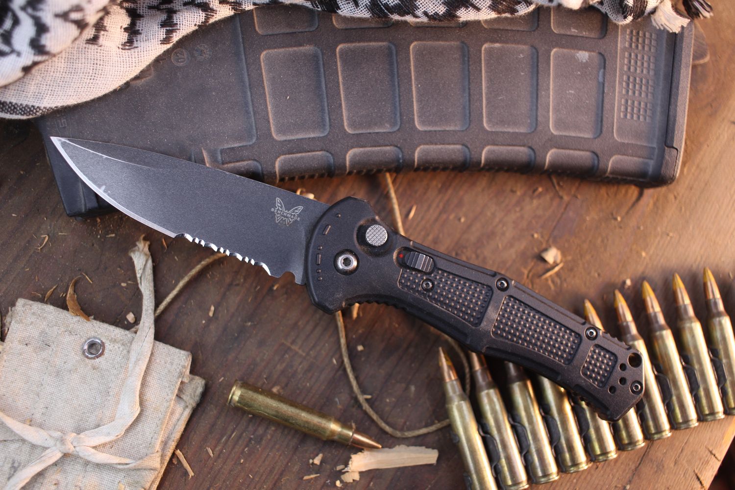 Benchmade Claymore 3.6&quot; Auto Knife / Black Grivory / Tungsten Serrated CPM-D2 ( Pre Owned )