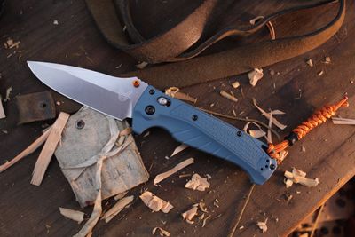 Benchmade Adira 3.9&quot; AXIS Lock Folder / Depth Blue Grivory /  Stonewashed MagnaCut