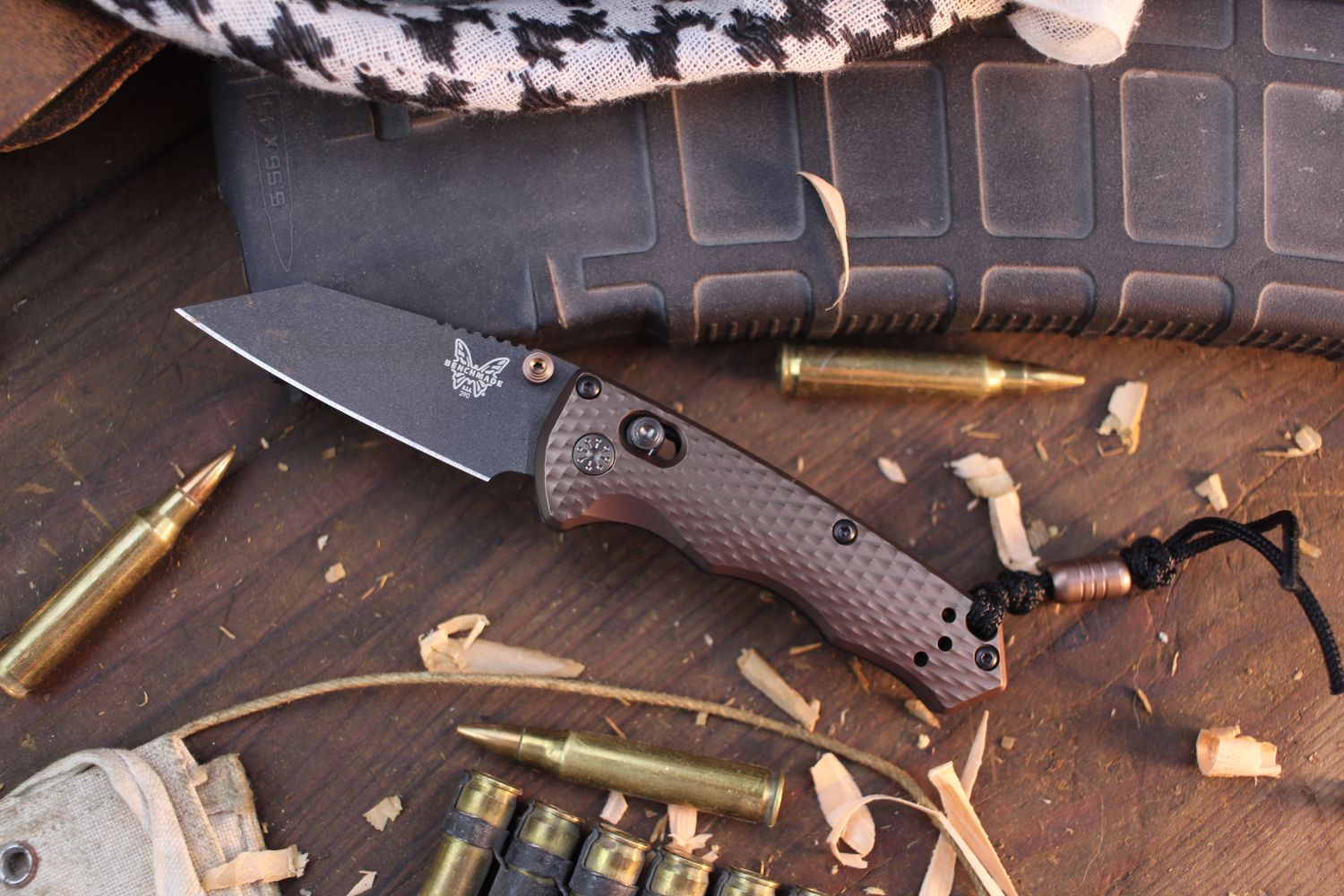 Benchmade Full Immunity 2.5&quot; AXIS Lock Folder / Flat Dark Earth Aluminum / Black M4 ( Pre Owned )