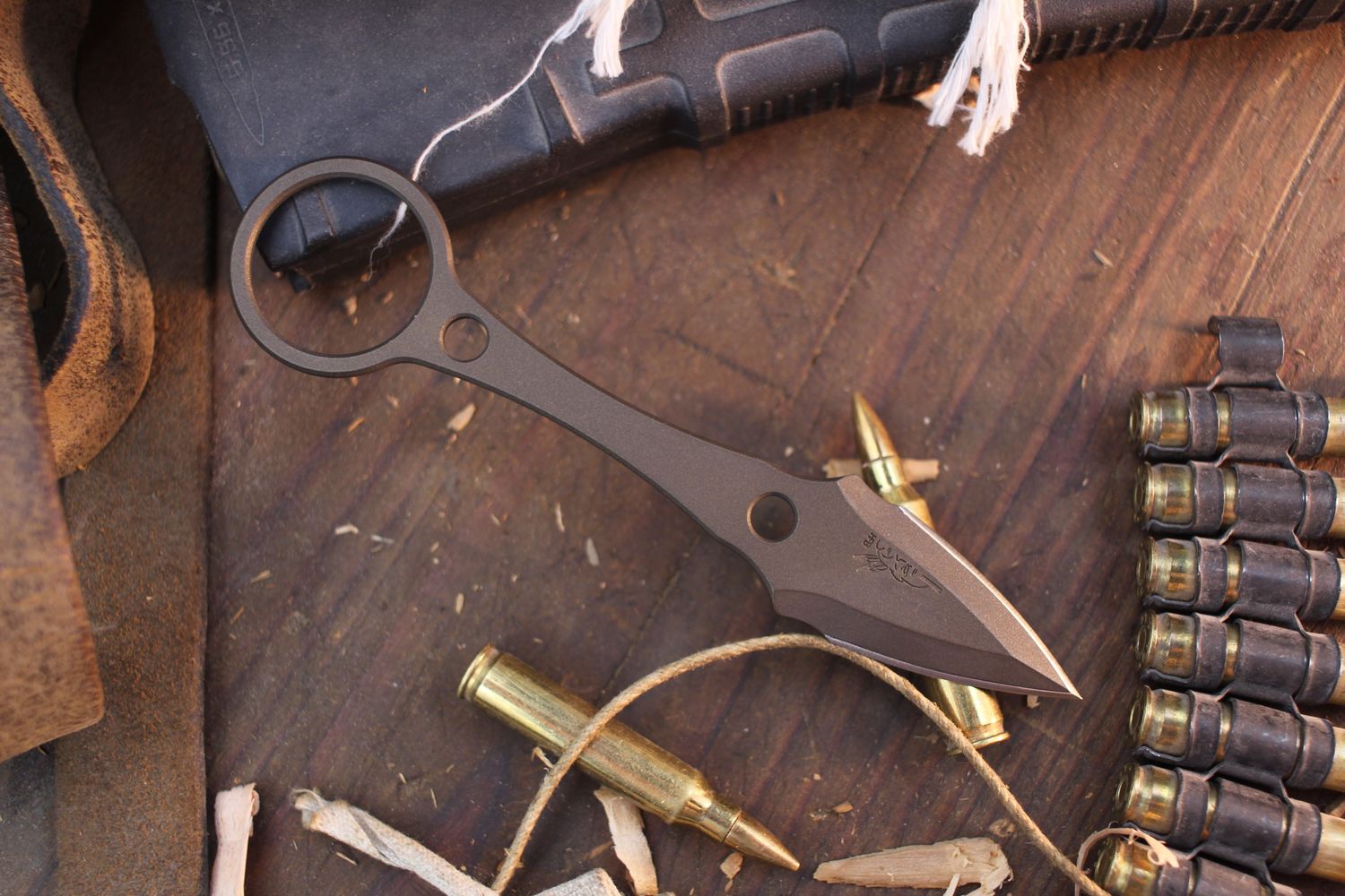 Half Face Blade Ring Strike 1.5&quot; Dagger / Bronze Cerakote S45VN