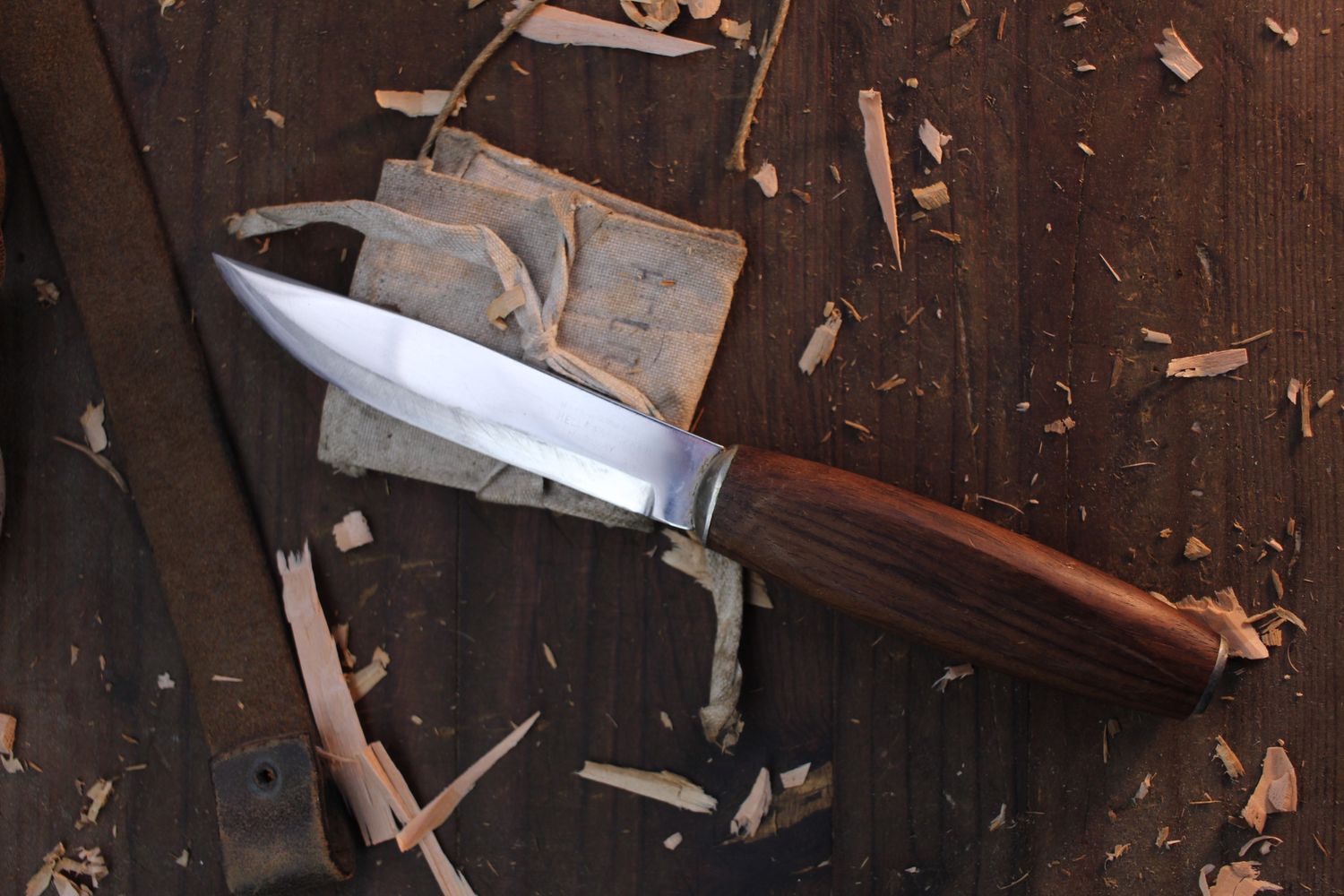 Helle Vintage 4&quot; Puukko / Dark Maple / Satin High Carbon Steel ( Pre Owned )