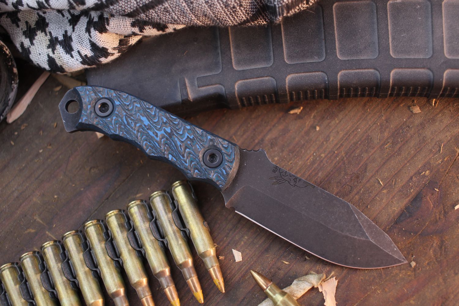 Half Face Blade Disaster Cub 3.25&quot; Fixed Blade / Arctic Storm Carbon Fiber / Acid Washed 3V ( Pre Owned )