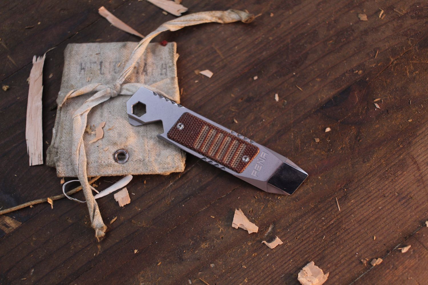 Pena X Series Pocket Pry / M390 / Brown Micarta ( Pre Owned )