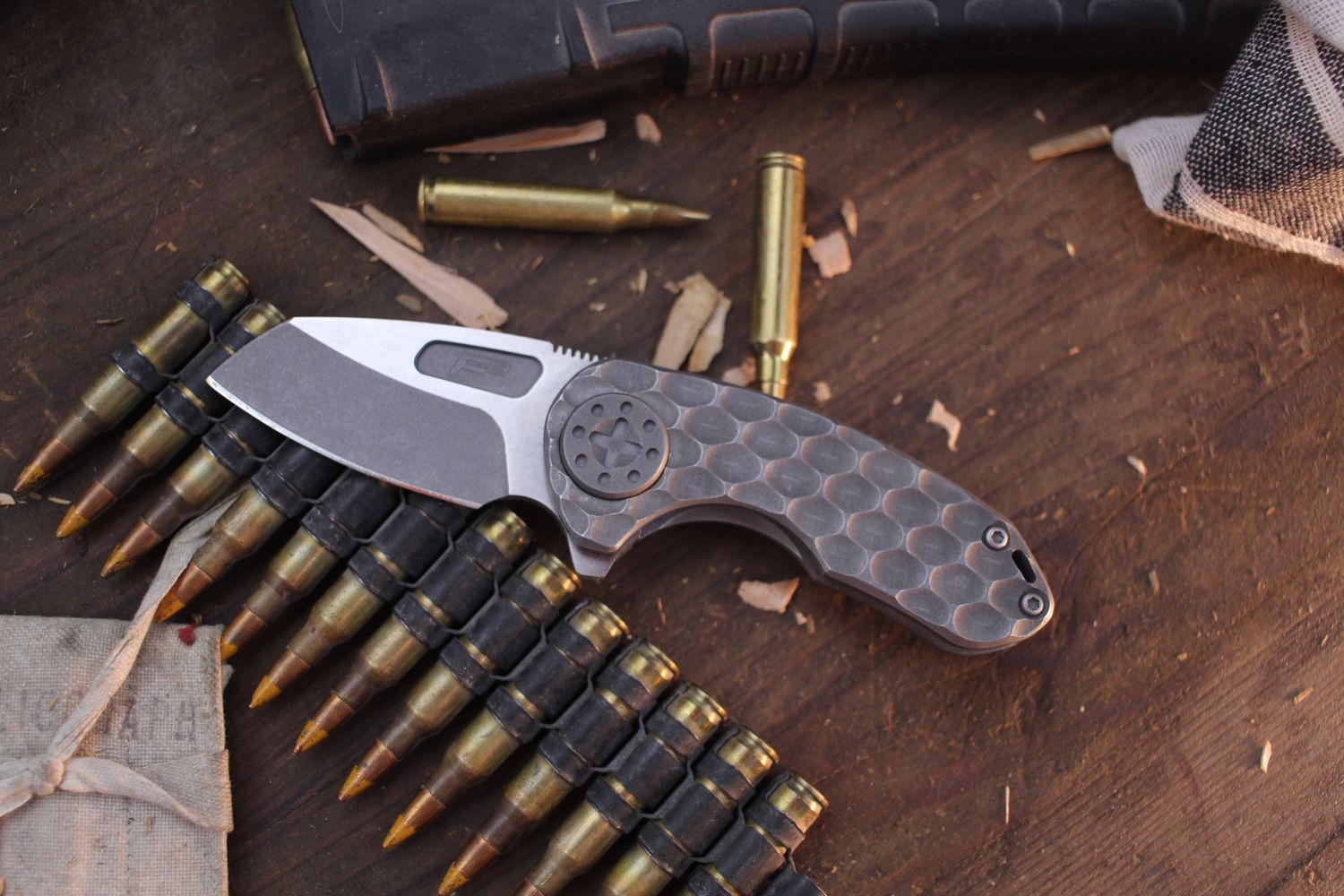 Curtiss Knives F3 Compact Wharny 2.5&quot; Framelock Flipper / Scalloped Titanium / Two-Tone CPM-MagnaCut