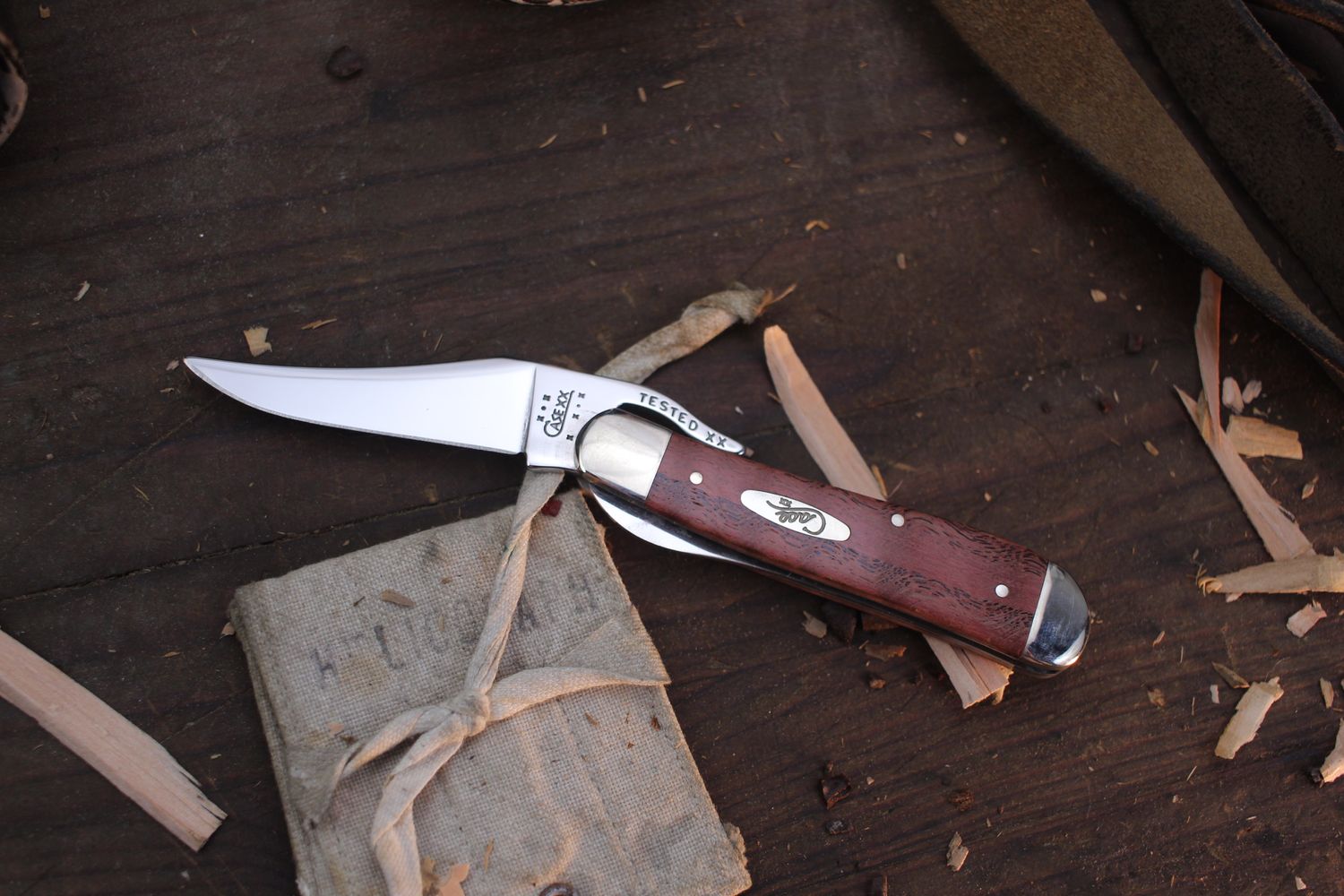 Case Brown RussLock 4.25&#39; Closed Linerlock Folder / Red Dyed Maple Burl / Satin Tru-Sharp Stainless ( Pre Owned )