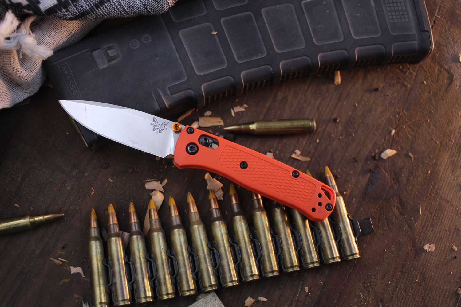 Benchmade Mini Bugout 2.82&quot; AXIS Lock Folder / Hunter Orange Grivory / Satin S30V ( Pre Owned )