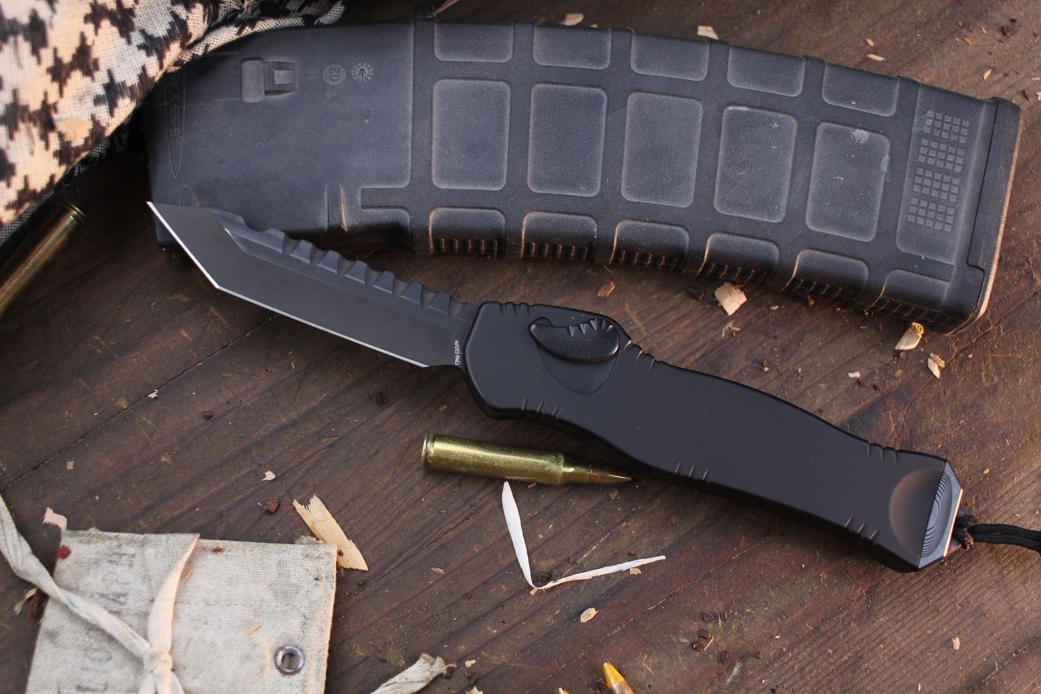 Heretic Knives Hydra 3.6&quot; OTF Automatic / Contoured Black Aluminum / Black S35VN ( Pre Owned )