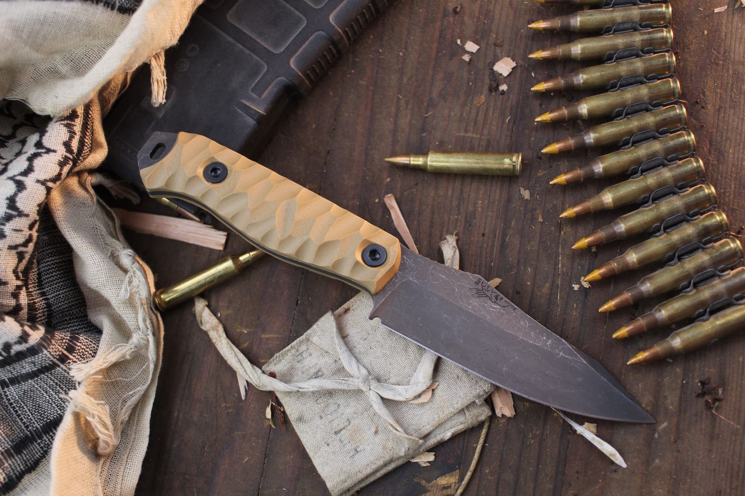Half Face Blade Field 4.2&quot; Fixed Blade / Coyote Tan G-10 / Acid Washed S45VN