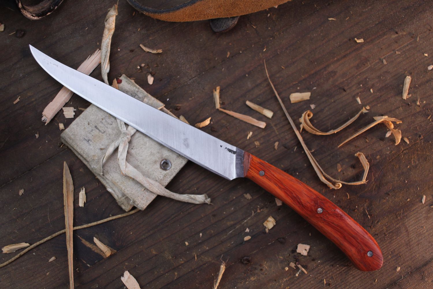 Marck Couch 6.5&quot; Fillet / Padauk / Forged Satin CruForge V
