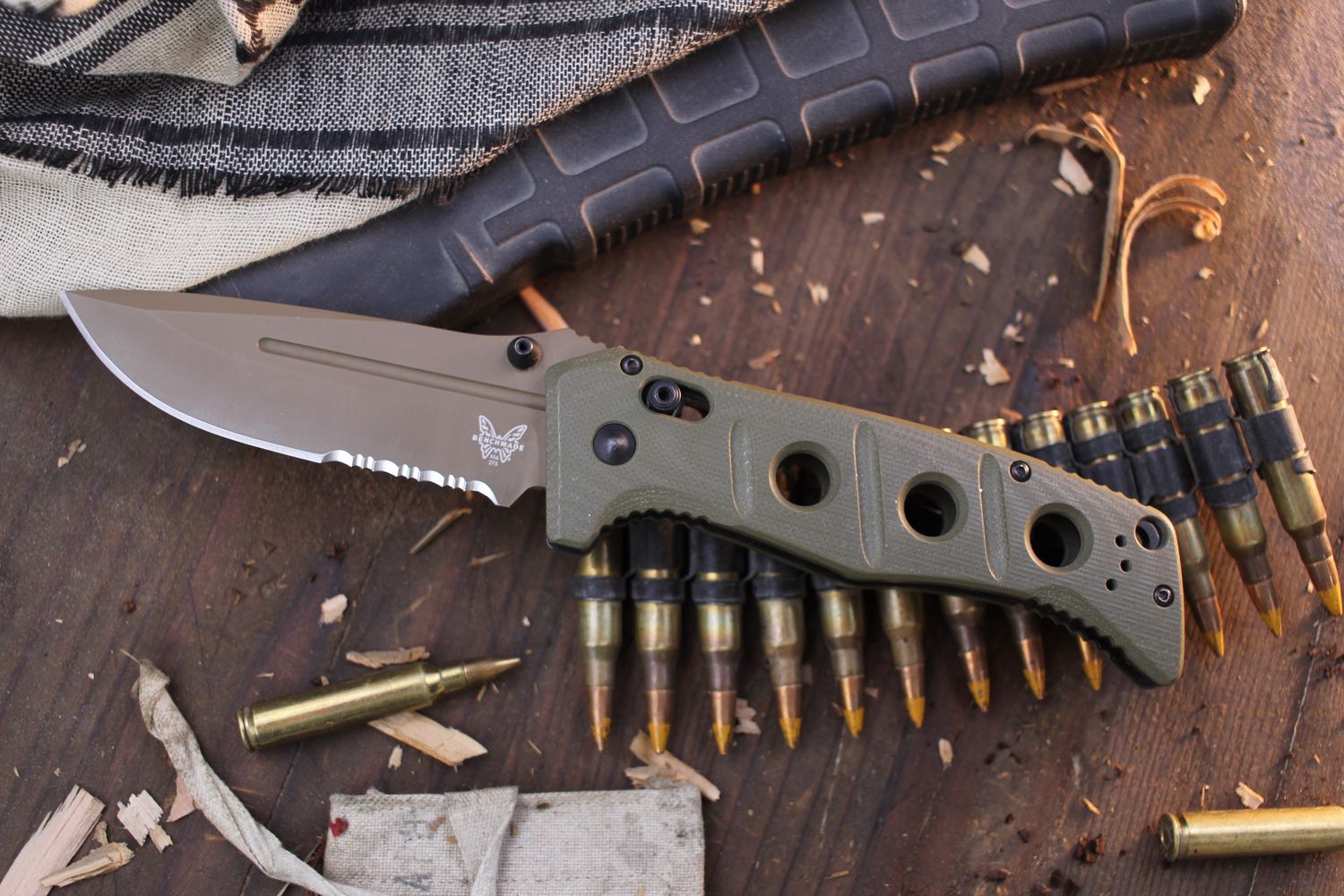 Benchmade Adamas 3.8&quot; AXIS Lock Folder / Olive G-10 / Flate Earth Cru-Wear Serrated ( Pre Owned )